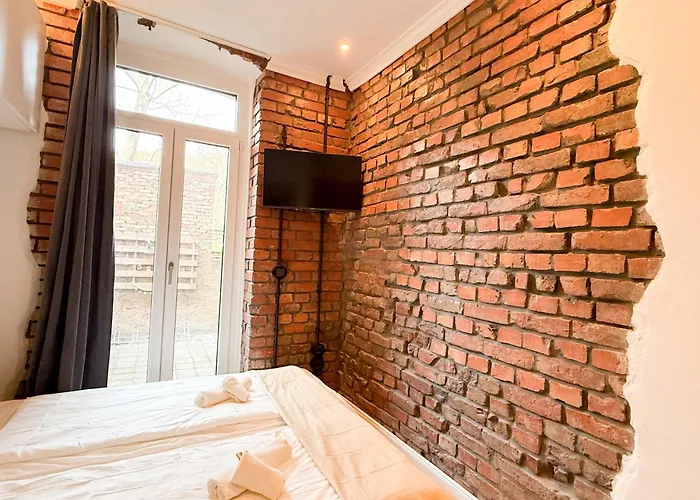 Apartment Industrial Look - Eigenes Bad Und Kueche - Neu